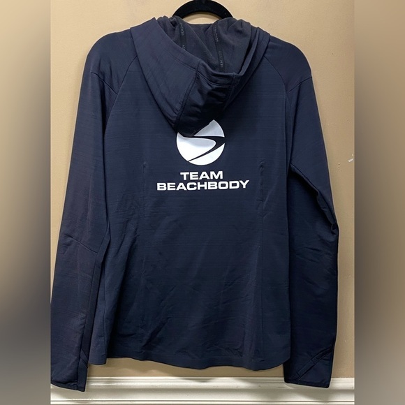 Beachbody Coach Black Tech Jacket Size L - Picture 2 of 6